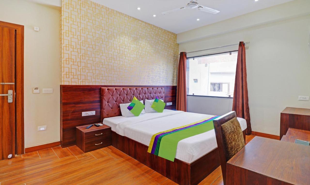 Treebo Trend Gt Palace Fatehabad Road Hotel Agra  Buitenkant foto