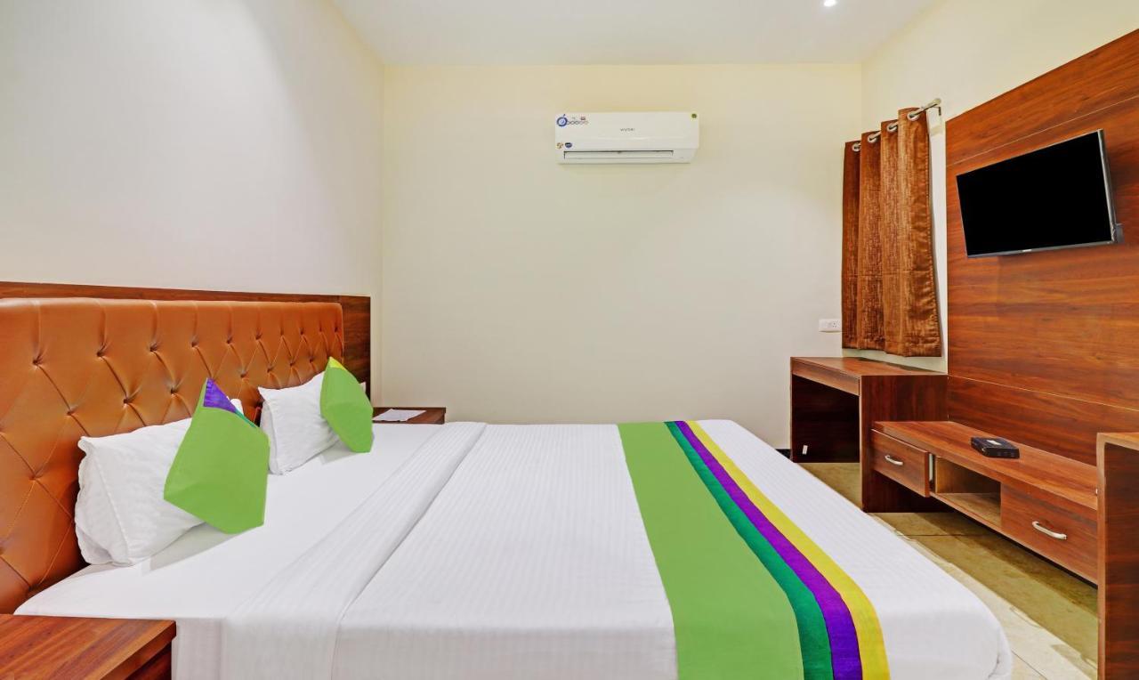 Treebo Trend Gt Palace Fatehabad Road Hotel Agra  Buitenkant foto